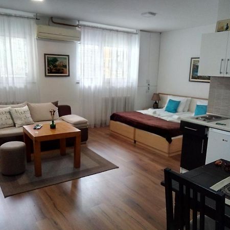 Sweet Dreams Studio Apartment Saraievo Exterior foto
