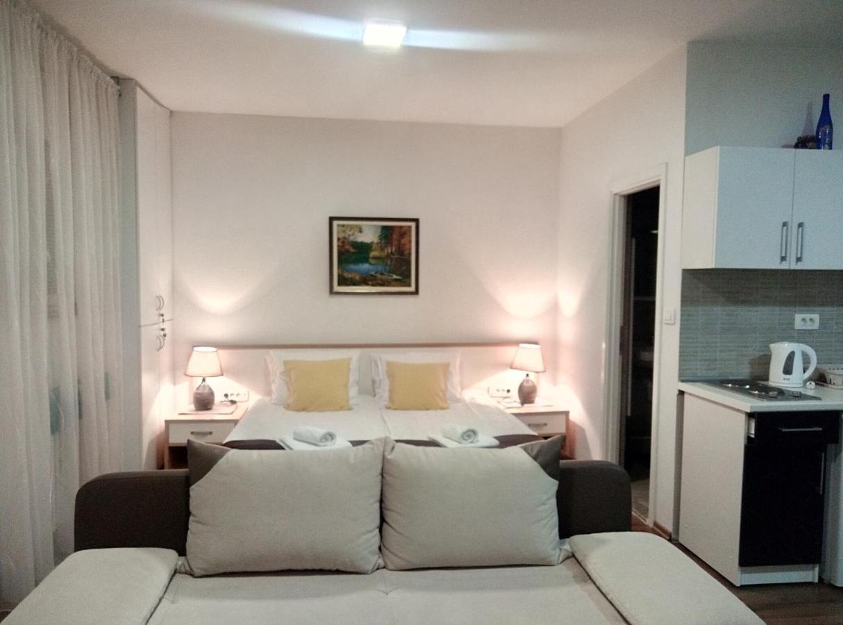 Sweet Dreams Studio Apartment Saraievo Exterior foto